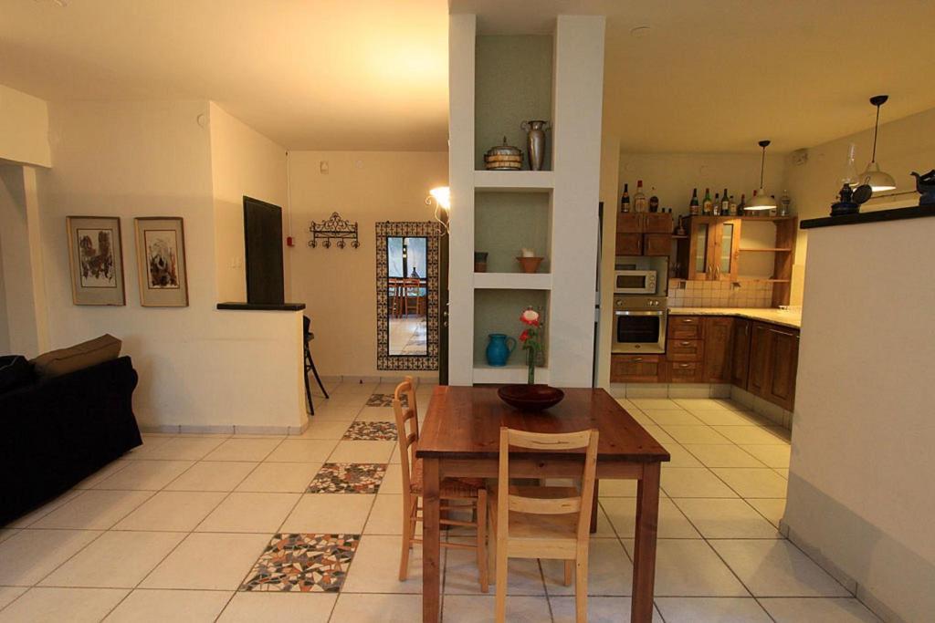 Bar Bakfar Villa Sharona Cameră foto